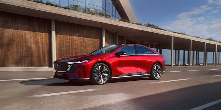 Jetzt schon ab 318 €³ im Monat den Sieger des World Car Design Awards⁸ leasen