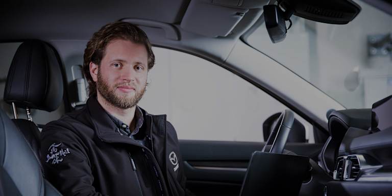 DESIGNERS, DEVELOPERS & LATERAL THINKERS