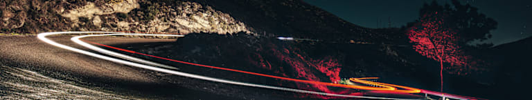 ¿Cómo funciona un coche híbrido?