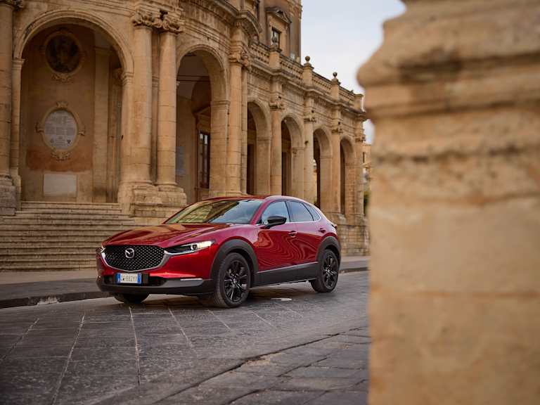 MAZDA CX-30