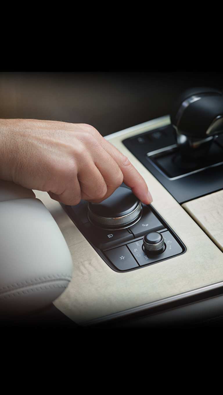 HÅNDBØKER OG BLI KJENT MED DIN MAZDA