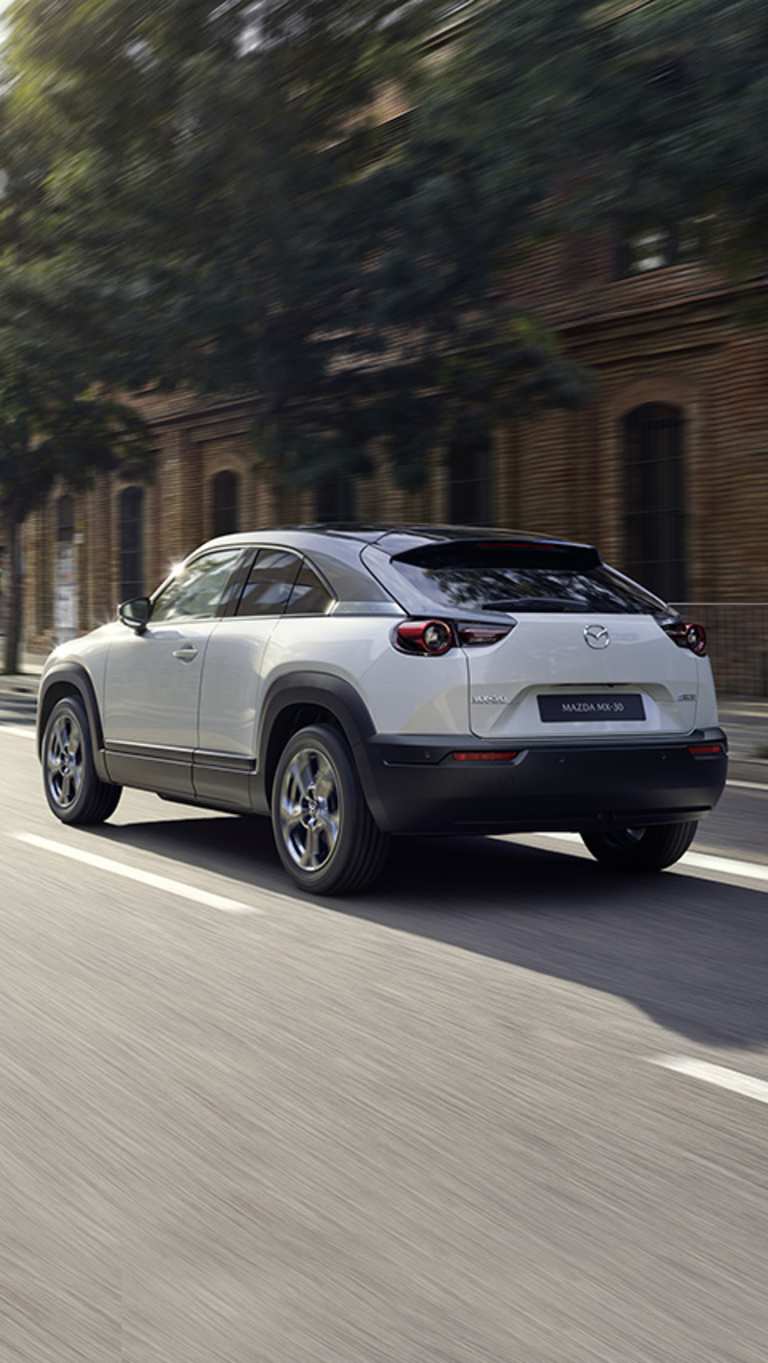 Elektriske Mazda MX-30 -  designprisvinner