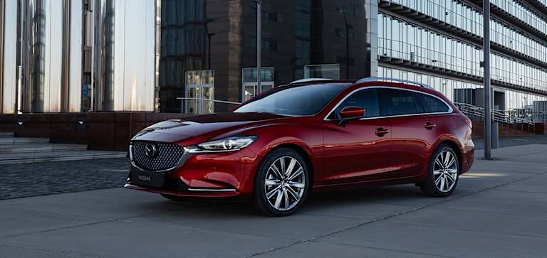 Mazda6 kombi czy sedan? Porównanie wersji nadwozia