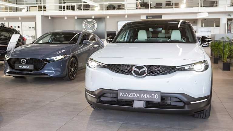Elektryczna Mazda MX-30 już w salonach sprzedaży z Ekodopłatą dla każdego klienta