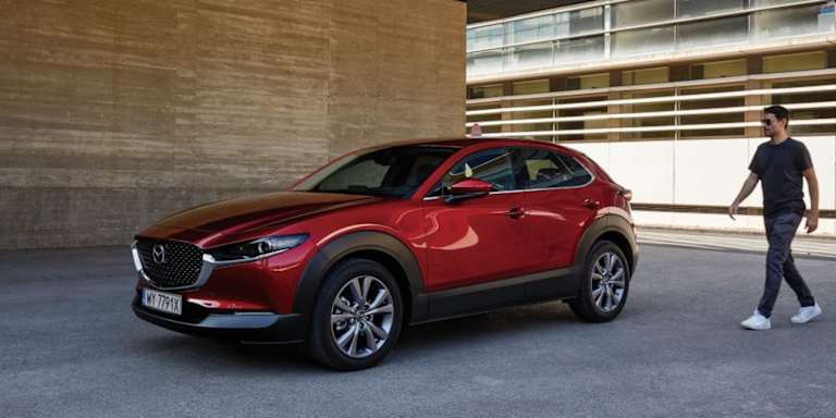 Jak w lesie trafić do samochodu? Jeśli nie wiesz, gdzie zaparkowałeś z pomocą przyjdzie aplikacja MyMazda