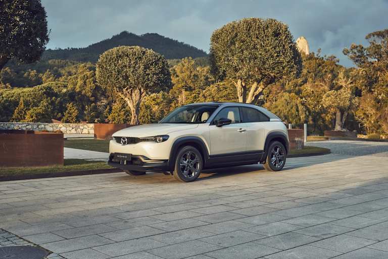 Za kierownicą Mazdy MX-30 – Wszystko gra