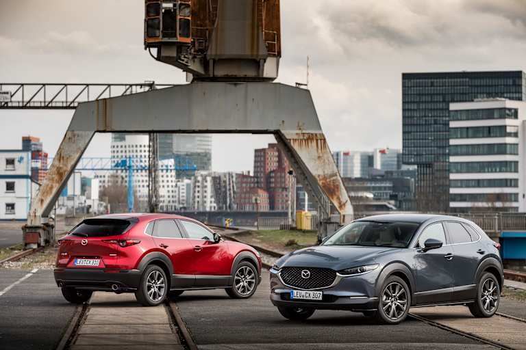 Mazda3 i CX-30 z udoskonalonym silnikiem e-Skyactiv X już w sprzedaży