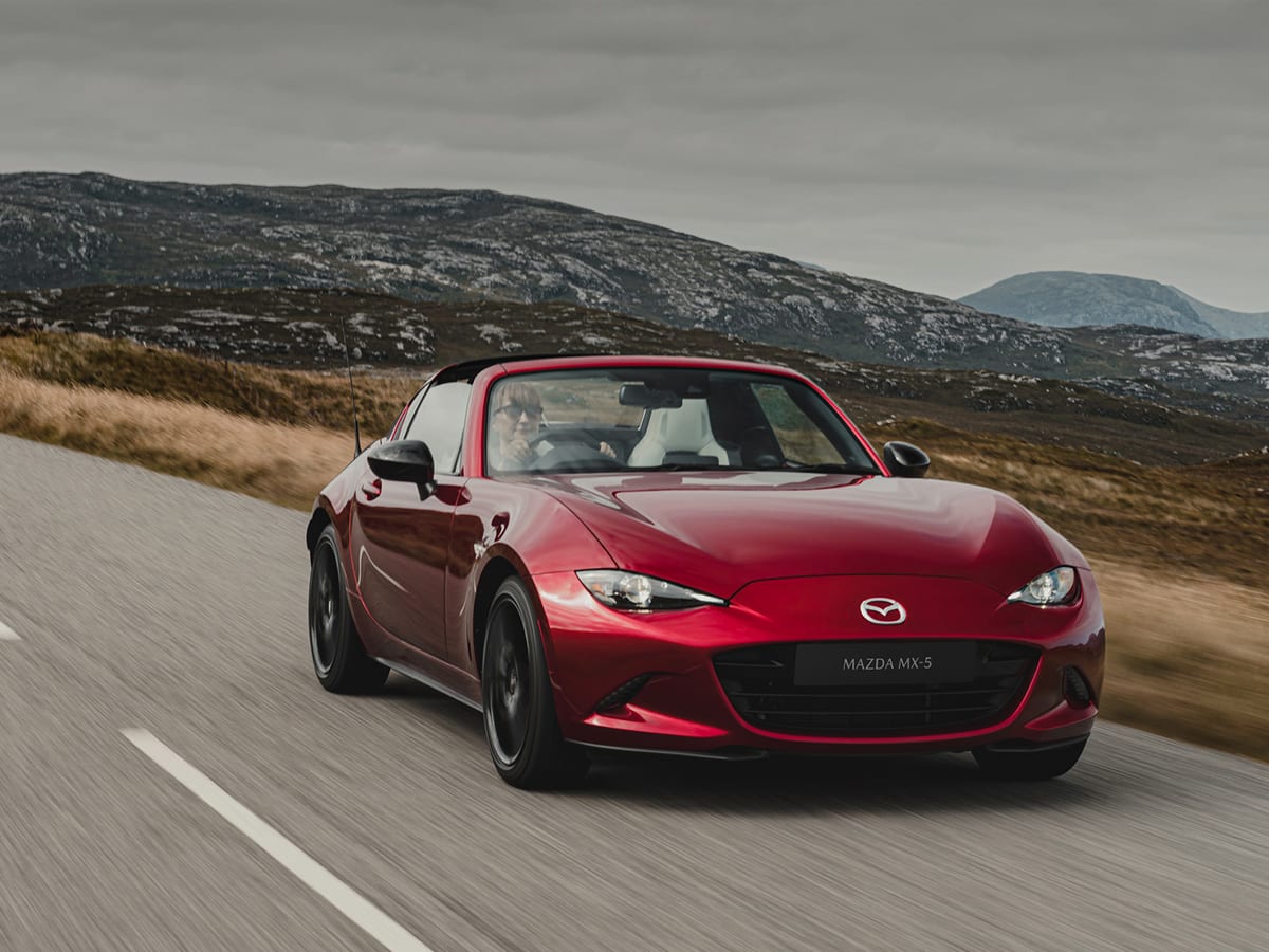 MAZDA MX-5 RF: GEBRUIKSGEMAK EN PRESTATIES