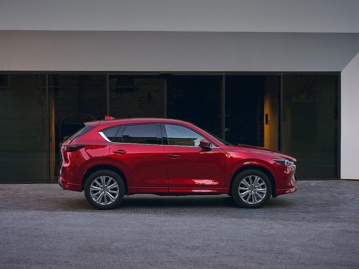 Mazda cx 5 with roof rails top