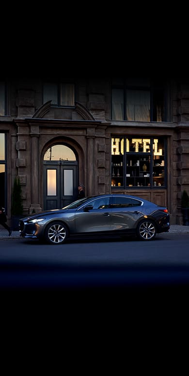 MAZDA3 SEDAN