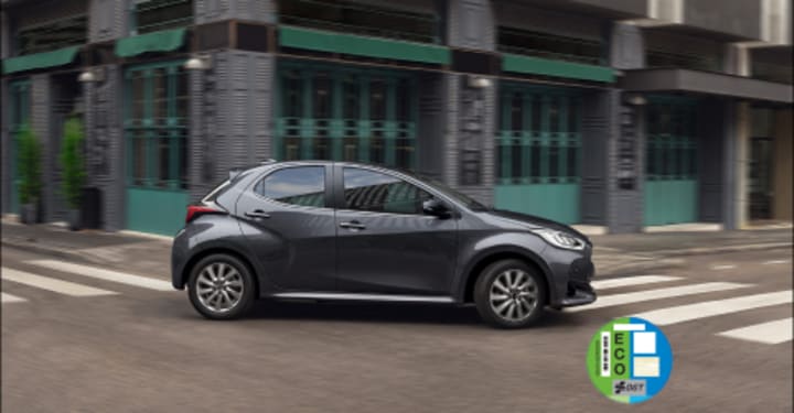 Mazda2 Hybrid Rent&Drive
