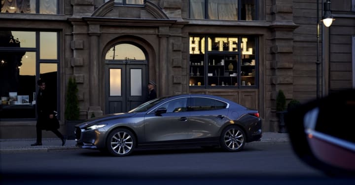 Mazda z napędem hybrydowym? Sprawdź silnik e-Skyactiv X z systemem Mazda M Hybrid