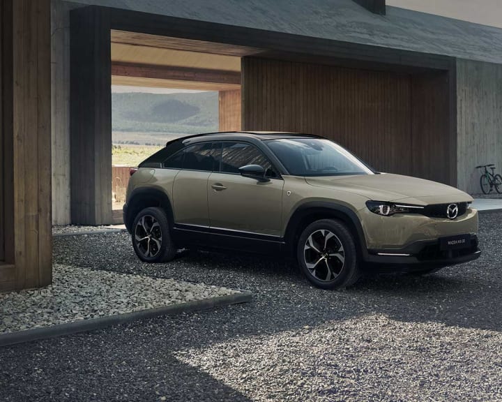 PLUG IN HYBRID, JAKO ŽÁDNÝ JINÝ