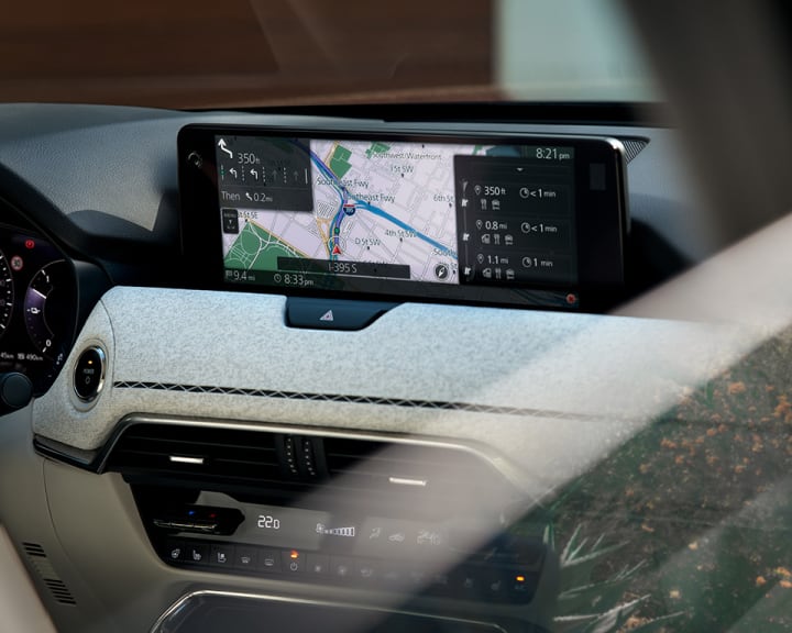 Connectivity & Navigation