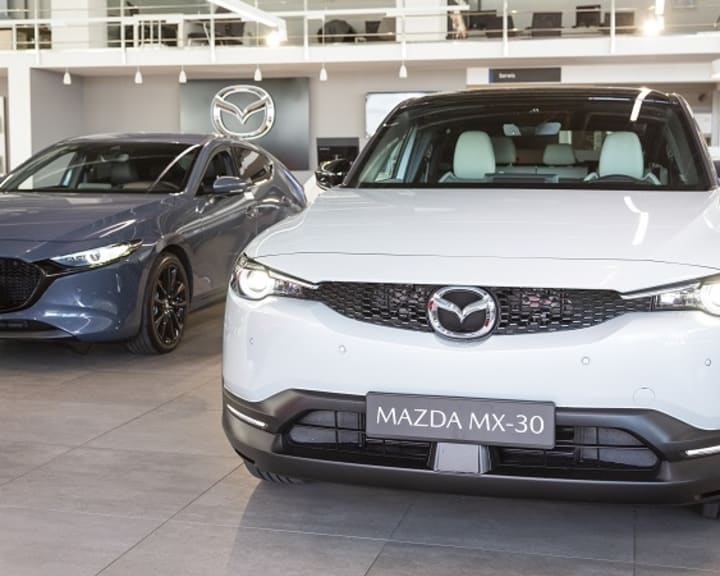 Elektryczna Mazda MX-30 już w salonach sprzedaży z Ekodopłatą dla każdego klienta