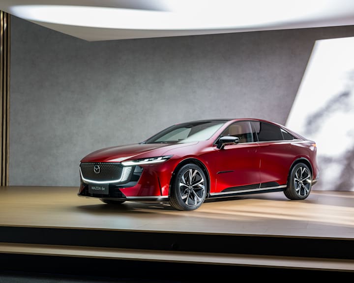 Mazda6e - auto premium łączące elegancki design i nowoczesne technologie