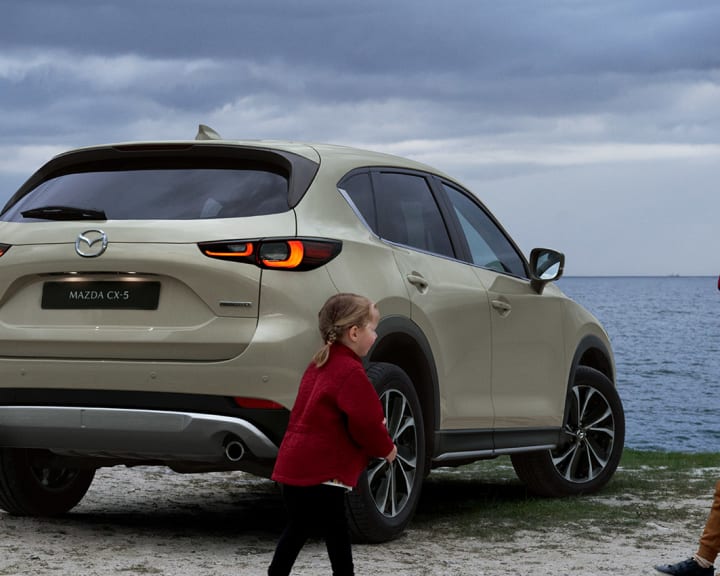 Jaki rodzinny SUV wybrać? Sprawdź Mazdę CX–5 w odsłonie na rok 2022