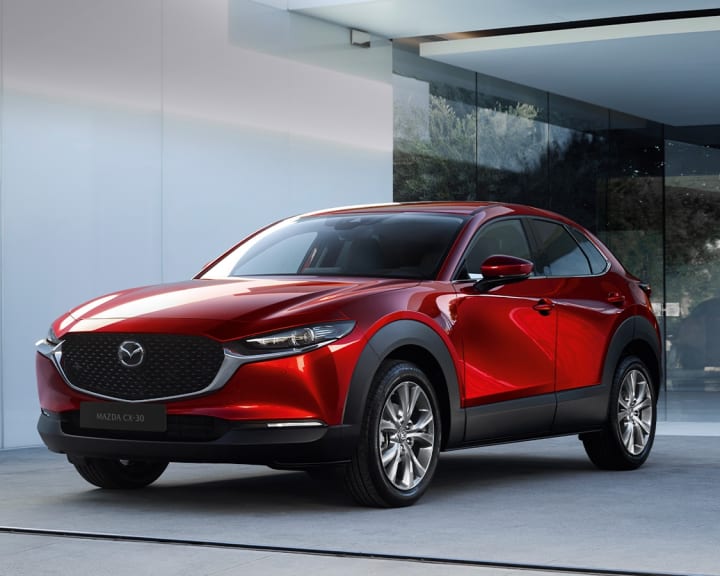 Mazda CX-30 z maksymalną notą pięciu gwiazdek w testach bezpieczeństwa Euro NCAP