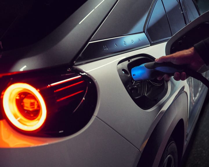 technologie wspierające samochody elektryczne