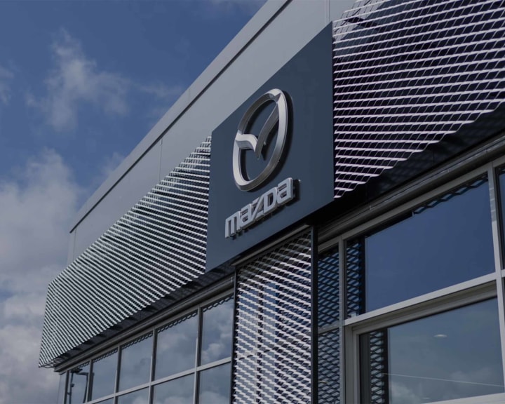 MAZDA MOTORS CITY CENTER PLOIEȘTI