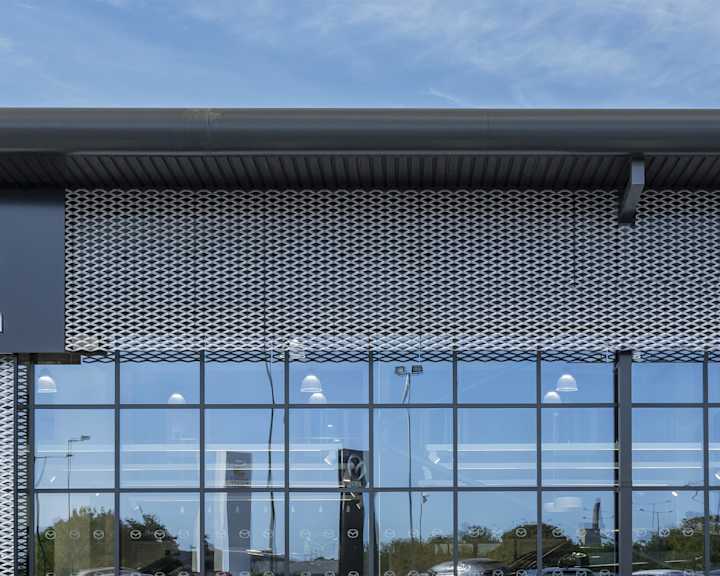 Arnold Clark Mazda