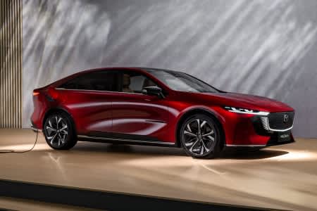 J90A_reveal_Charging (2).jpg