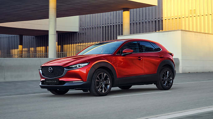 Mazda CX-30 2024: the Japanese crossover focuses on safety and technology