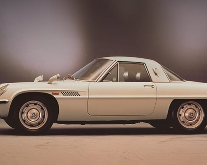 MAZDA COSMO SPORT