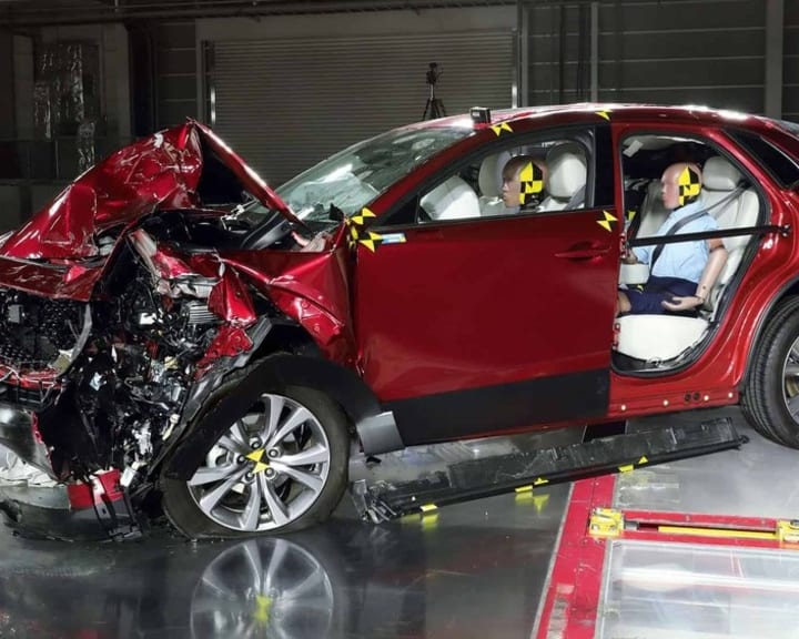 LES TECHNOLOGIES DE SÉCURITÉ PRIMÉES DE MAZDA